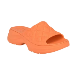GUESS Women's Fenixy Quilted Lug-Sole Pool Slides