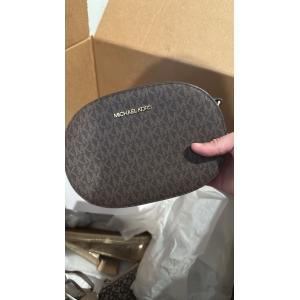 Michael Kors Jet Set travel Logo Crossbody Bag