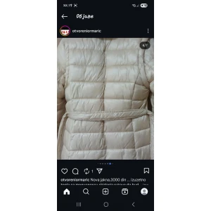 Michael Kors Quilted Puffer Jacket with Faux Fur Hood - Beige - Size small