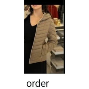 MICHAEL KORS Quilted Puffer Jacket with Hood - Beige - Size XL