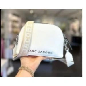 Marc Jacobs Crossbody Camera Bag - White