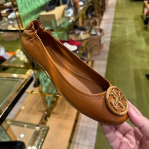 Tory Burch Essential Brown Flat Gold Logo