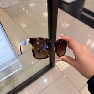 Michael Kors Sunglasses - Tortoiseshell
