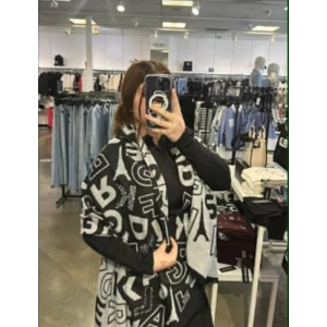 Karl Lagerfeld Ikon Jacquard Scarf - Black and White