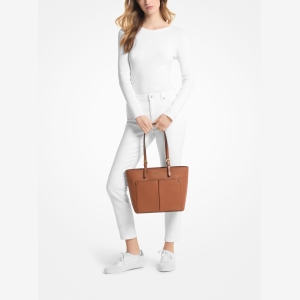 Michael Kors Outlet Jet Set Medium Pocket Tote Bag - LUGGAGE - Image 4
