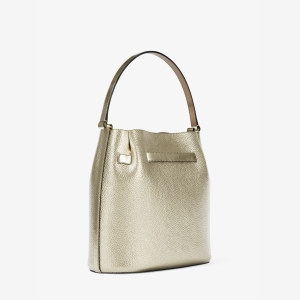 Michael Kors Outlet Carson Medium Metallic Convertible Bucket Crossbody Bag - Image 6