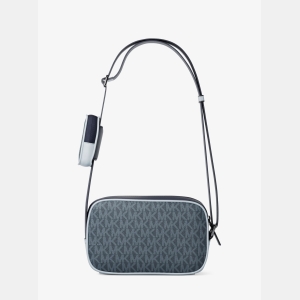Michael Kors Outlet Cooper Small Signature Logo Camera Crossbody Bag With Pouch - Image 6
