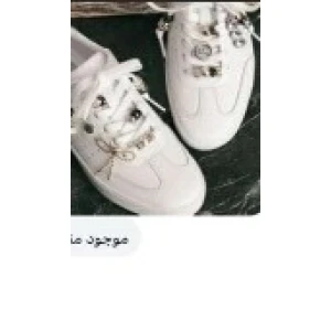 Michael Kors Scotty Leather Charm Hardware Perforated Sneakers - White - Size US 9