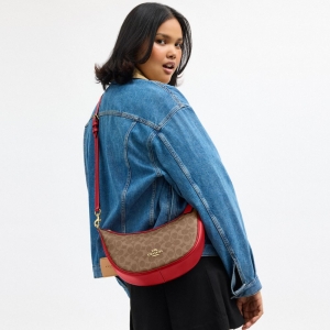 Aria Shoulder Bag In Signature Canvas - Gold/Tan/Carnation - Image 5