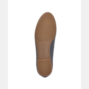 Tommy Hilfiger Women's Ganimay Classic Ballet Flats - Image 6