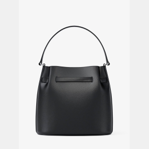 Michael Kors Outlet Carson Medium Pebbled Leather Convertible Bucket Crossbody Bag - BLACK - Image 6
