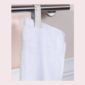 Rayon from Bamboo Blend Ultra Soft Quick Drying Solid 6 Piece Assorted Towel Set - White - Image 5