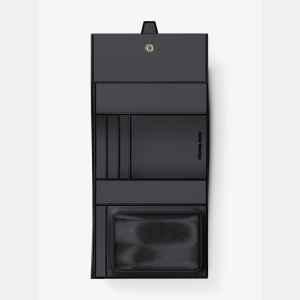 Michael Kors Outlet Greenwich Medium Saffiano Leather Trifold Wallet - BLACK - Image 3