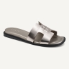 DKNY COLUMBA FLAT SLIDE - Champagne - Image 3