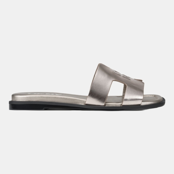 DKNY COLUMBA FLAT SLIDE - Champagne