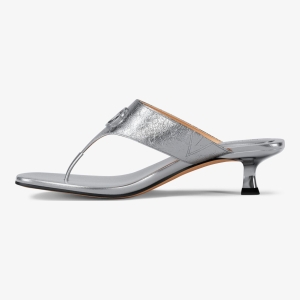 Michael Kors Outlet Anneka Metallic Thong Sandal - PALE GOLD - Image 4