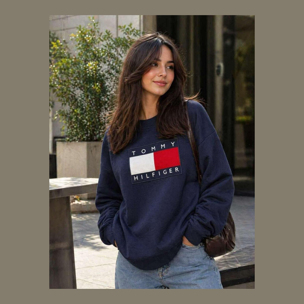 Tommy Hilfiger Logo Crewneck Sweatshirt - Navy Blue - Size L