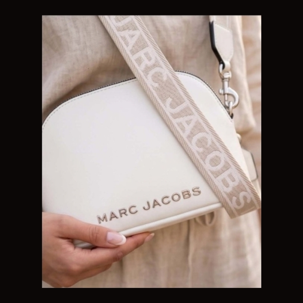 Marc Jacobs Half-Moon Crossbody Bag - Cream
