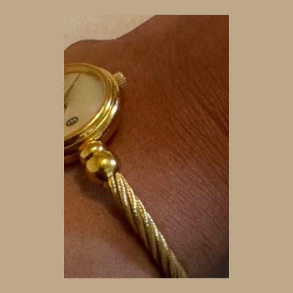 Gucci Bangle Watch - Gold-tone with Cream Dial