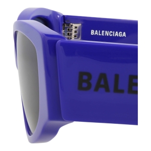 Balenciaga Women's Blue Cat-Eye Sunglasses - Image 3