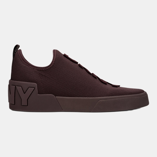 DKNY MAIZE SLIP ON SNEAKER - Sangria