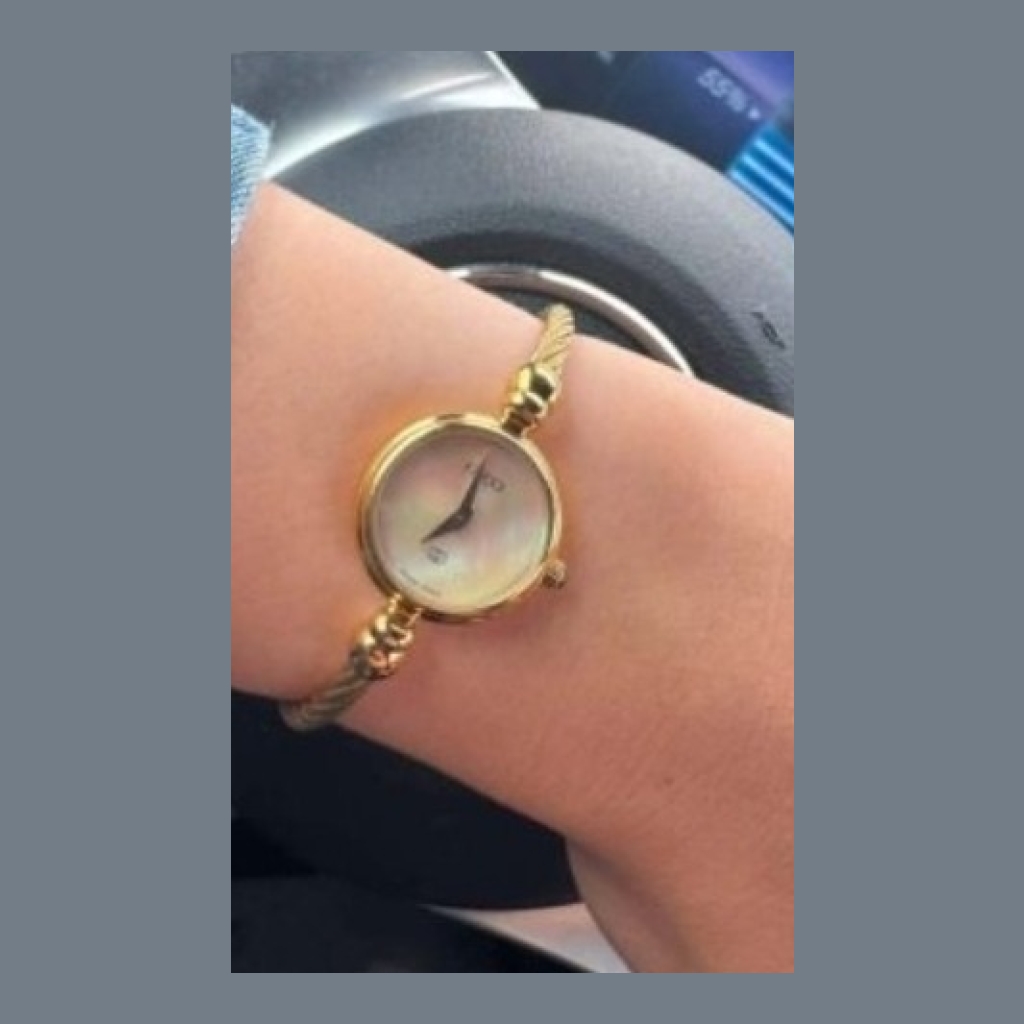 Gucci Bangle Watch - Gold-tone with White Dial