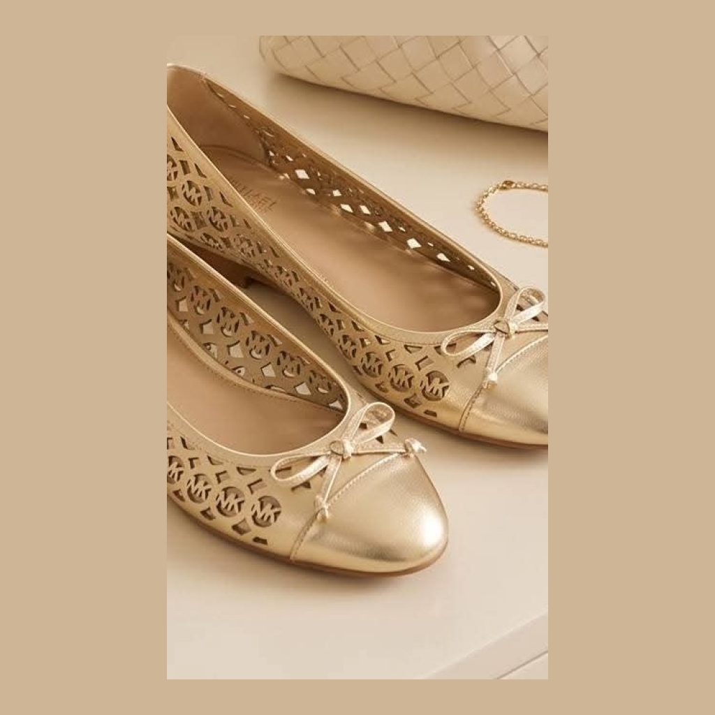 Michael Kors Piper Flex Perforated Ballet Flats with Bow - Gold - Size 7.5 US
