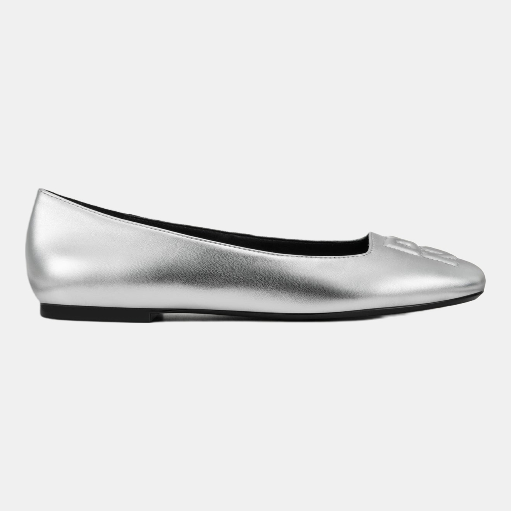 DKNY DARIANNE LOGO BALLET FLAT - Silver